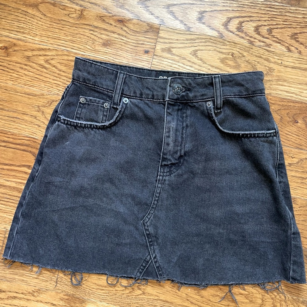 black jean skirt